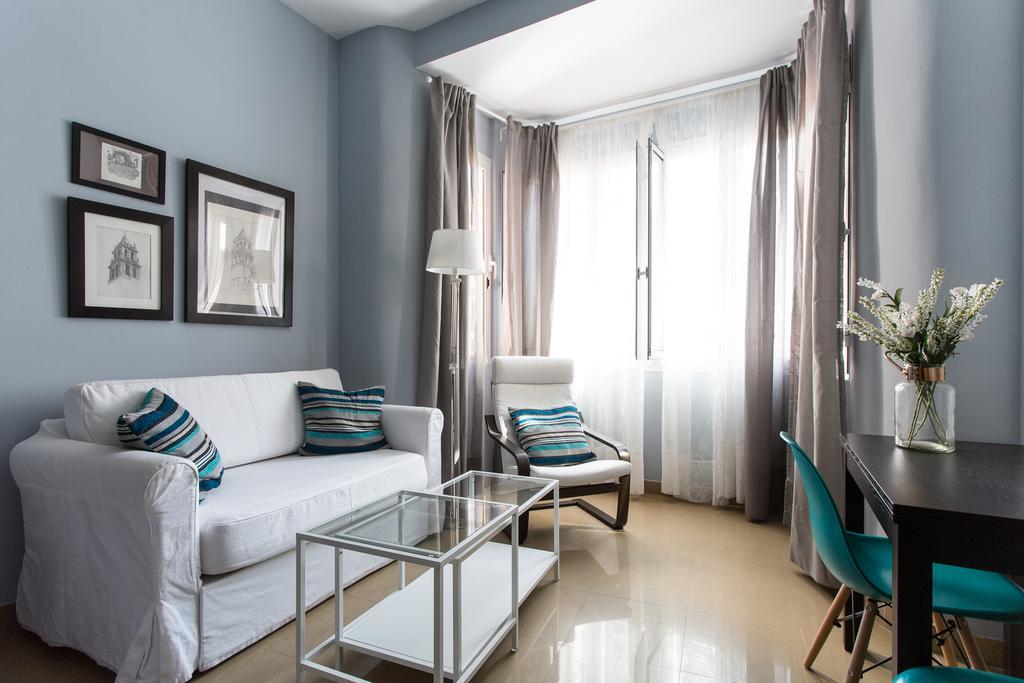Apartamentos Edificio Constitucion Sevilla Zimmer foto